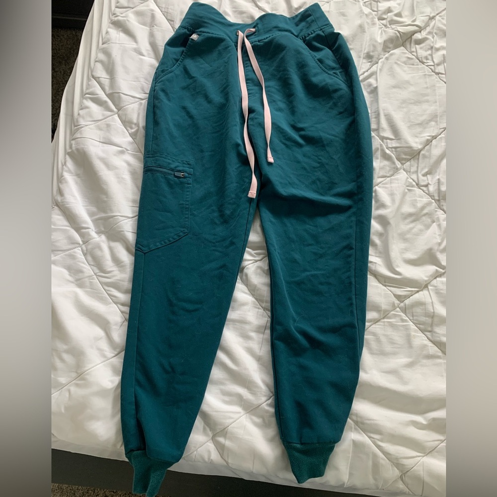 FIGS jogger pants